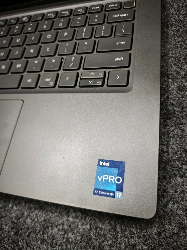 Dell Latitude 7330 intel vPRO i7 Logo